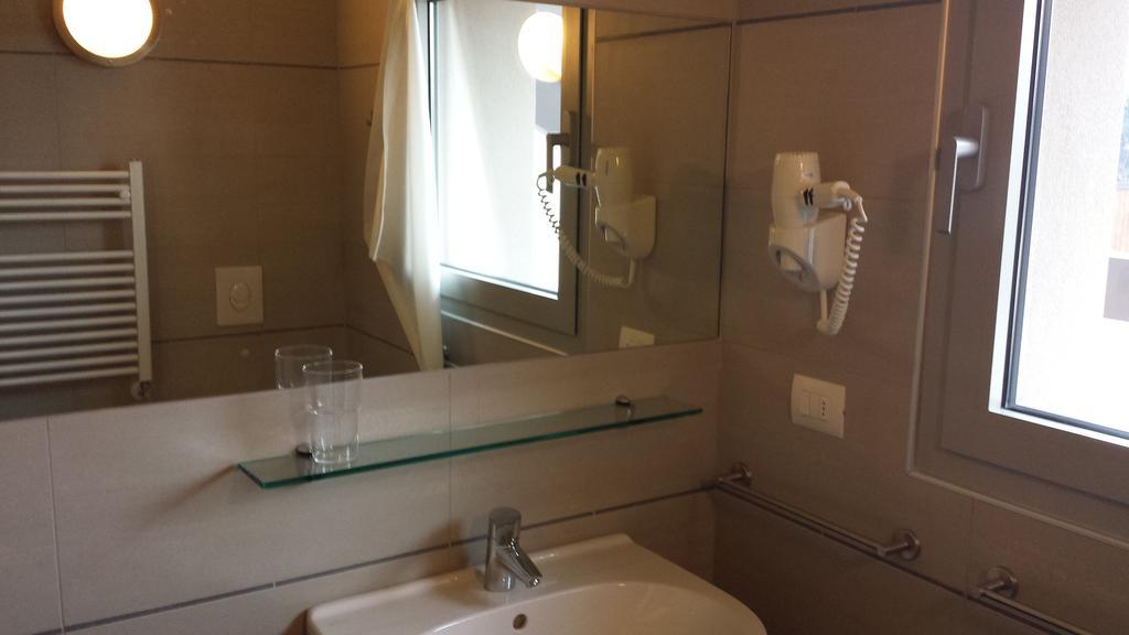 Residence Luna Di Monza Bilik gambar